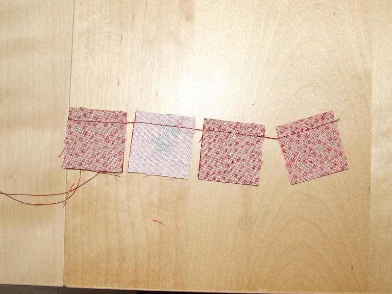 een ketting van lapjes een ketting van lapjes